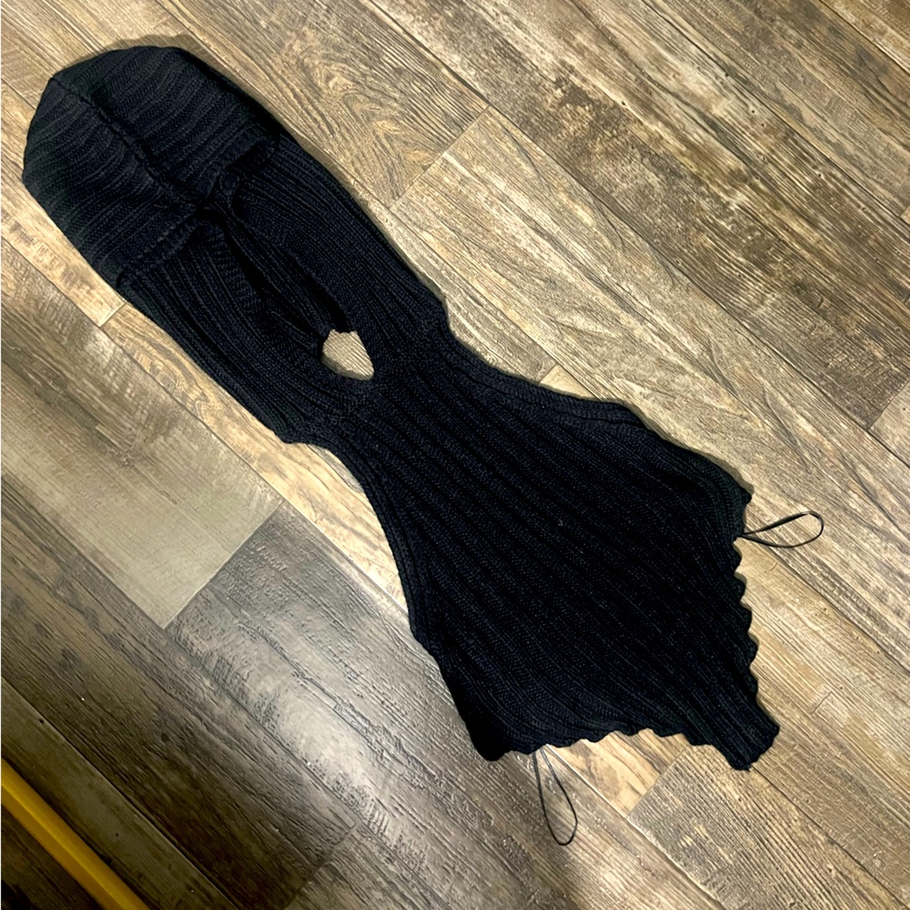 Cut it out sweater